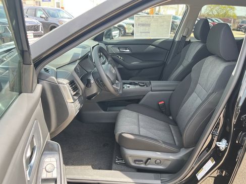 New 2026 Nissan Rogue SV image 13