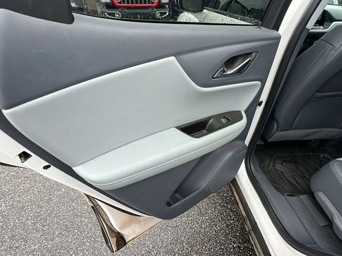 Used 2022 Chevrolet Blazer LT w/ Sound & Technology Package image 23