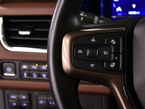 Used 2022 Chevrolet Tahoe High Country image 19