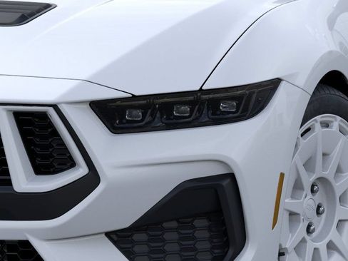 New 2026 Ford Mustang GT Premium w/ GT Performance Package RWD image 18