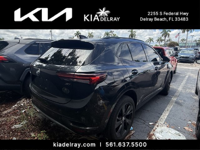 Used 2023 Buick Envision Essence w/ Technology Package I FWD image 2