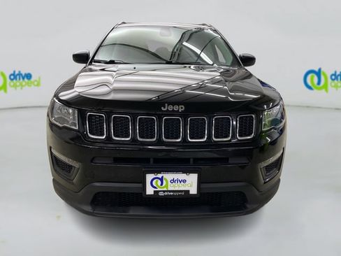 Used 2018 Jeep Compass Sport AWD/4WD image 15