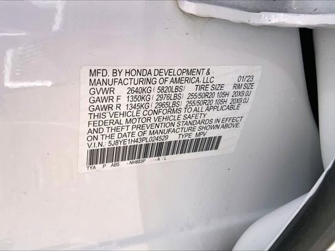 Used 2023 Acura MDX SH-AWD w/ Technology Package image 35