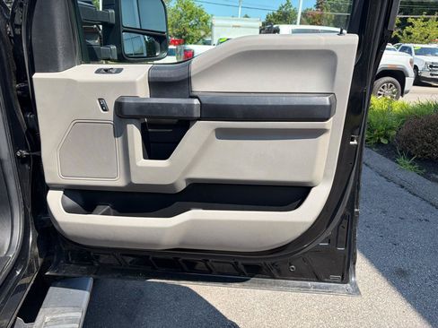 Used 2018 Ford F350 XL w/ STX Appearance Package AWD/4WD image 44