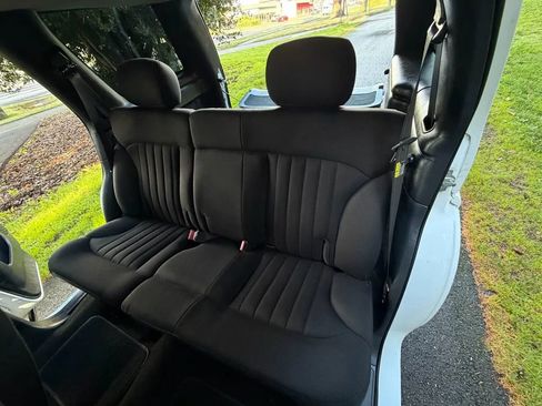 Used 2004 Chevrolet Blazer LS w/ Preferred Equipment Group image 26