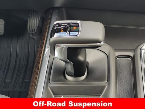 New 2026 GMC Sierra 1500 Elevation image 16