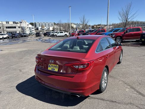Used 2017 Hyundai Sonata SE image 6