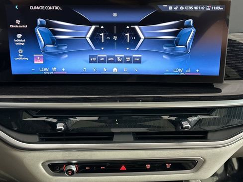 New 2026 BMW X6 xDrive40i image 21