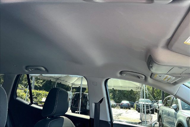 Used 2024 GMC Terrain SLE FWD image 20