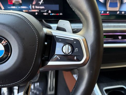 Certified 2023 BMW 740i w/ Executive Package image 26