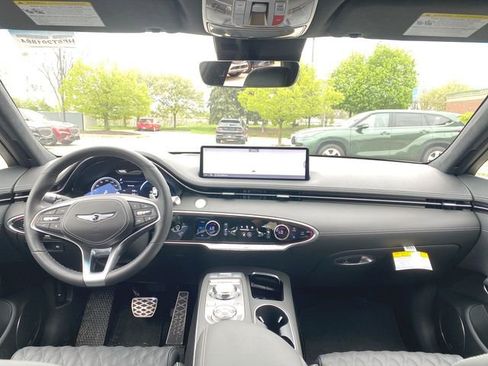 Used 2025 Genesis GV70 3.5T Sport w/ Sport Prestige Package AWD/4WD image 21