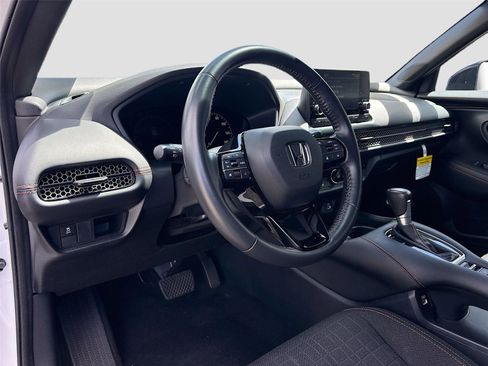 Certified 2023 Honda HR-V Sport image 10