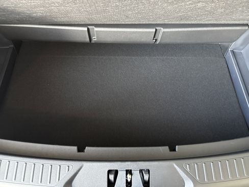 New 2026 Ford Explorer Active w/ Active Comfort Package image 11