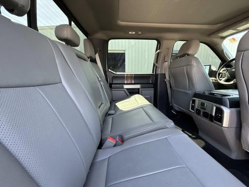 Used 2020 Ford F150 Lariat w/ Equipment Group 502A Luxury image 14