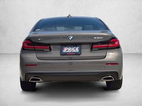 Used 2022 BMW 530i xDrive w/ Convenience Package AWD/4WD image 7