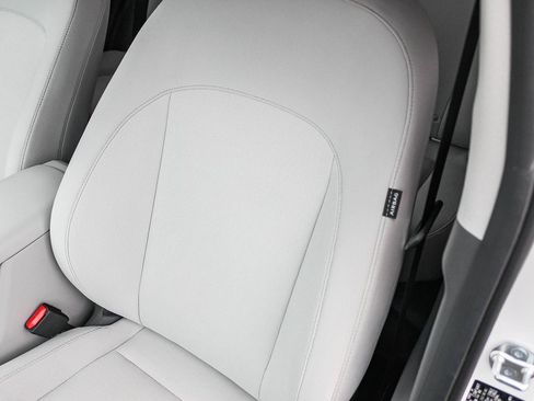 Certified 2025 Hyundai Kona SEL image 25