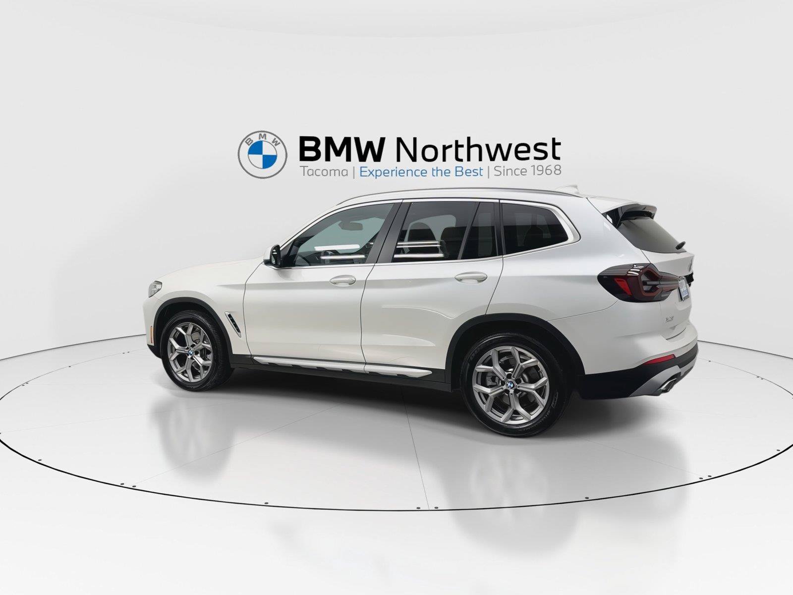 Used 2023 BMW X3 xDrive30i w/ Convenience Package AWD/4WD image 12