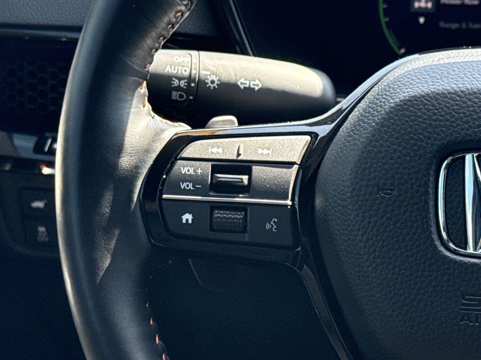 Certified 2025 Honda CR-V Sport Touring image 31