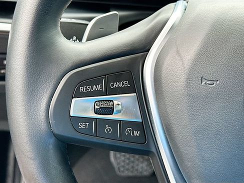Used 2024 BMW 330i Sedan w/ Convenience Package RWD image 10