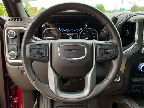 Used 2022 GMC Sierra 1500 Denali w/ Denali Premium Package AWD/4WD image 13