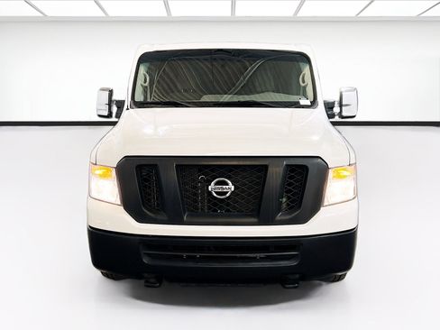 Used 2018 Nissan NV 2500 SV image 2