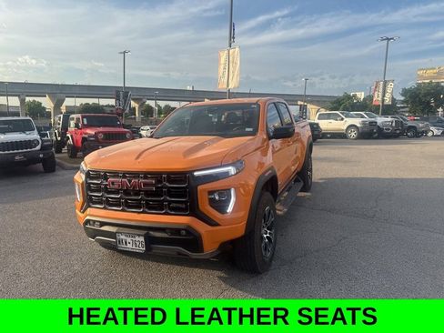 Used 2025 GMC Canyon AT4 w/ Technology Plus Package AWD/4WD image 5