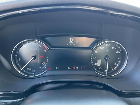 Certified 2025 Cadillac XT6 Luxury image 27