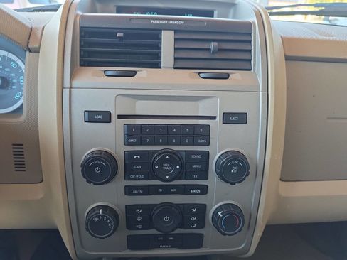 Used 2012 Ford Escape XLT image 15