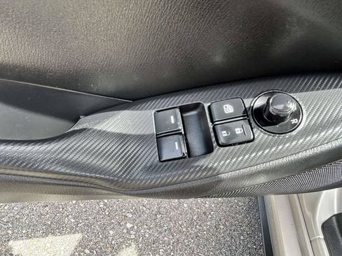 Used 2023 MAZDA MX-5 Miata Sport RWD image 15