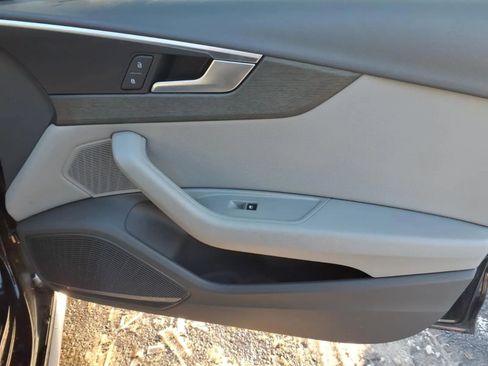 Used 2017 Audi A4 2.0T allroad Premium Plus w/ Technology Package image 11