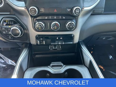 Used 2024 RAM 1500 Big Horn AWD/4WD image 34