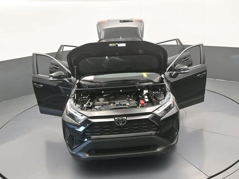 Used 2025 Toyota RAV4 XLE w/ Convenience Package FWD image 68