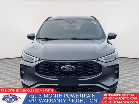Used 2023 Ford Escape ST-Line Select w/ Tech Pack #2 image 2