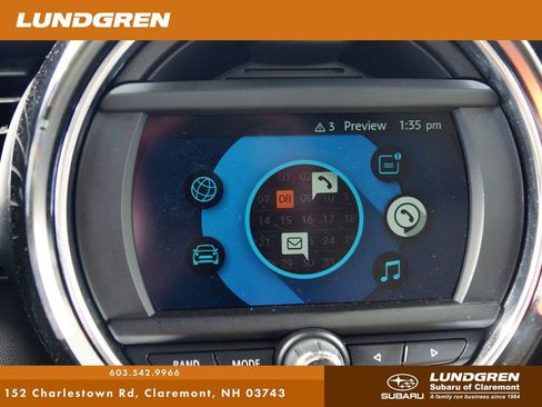 Used 2019 MINI Cooper 4-Door Hardtop image 18