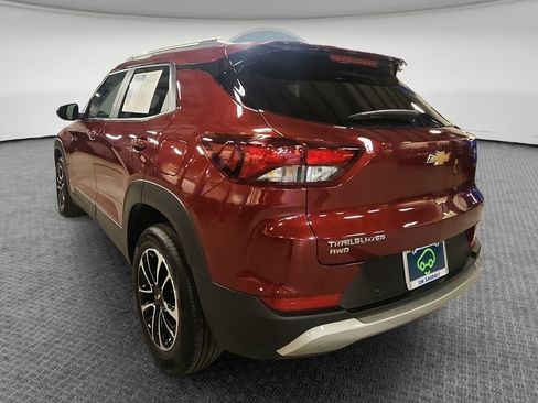 Certified 2024 Chevrolet TrailBlazer LT w/ LT Cold Weather Package AWD/4WD image 7