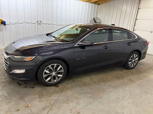 Used 2023 Chevrolet Malibu LT FWD image 4
