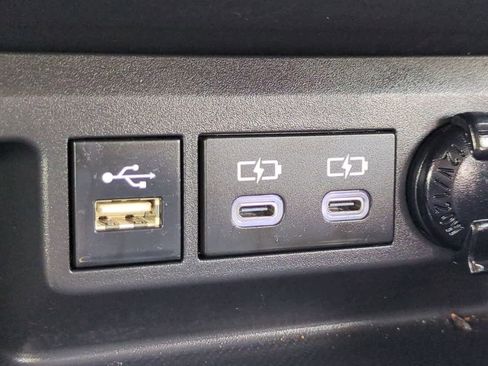 Certified 2023 Toyota Highlander XLE AWD/4WD image 22