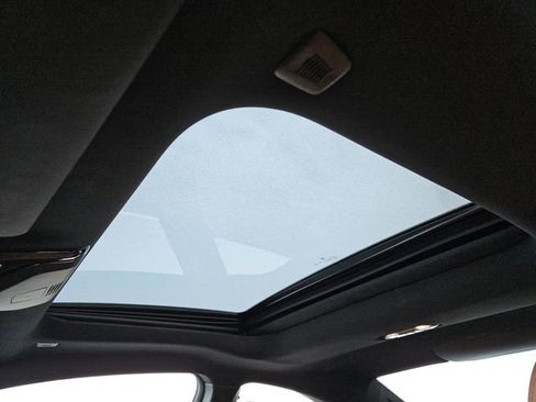 Used 2023 BMW 230i 230i w/ Premium Package image 29