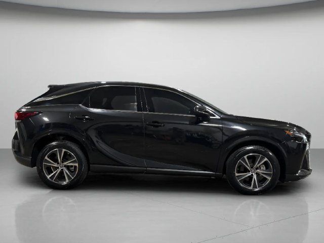 Used 2026 Lexus RX 350 Premium w/ Accessory Package (2T) AWD/4WD image 2