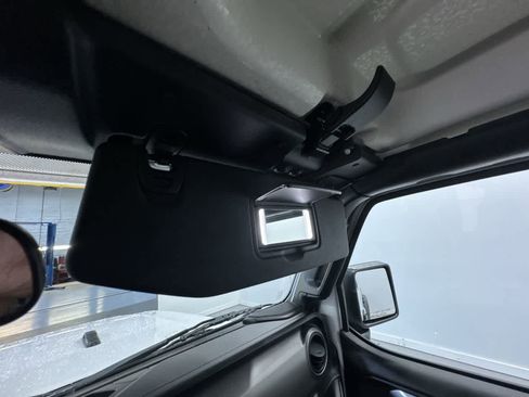 Used 2021 Jeep Wrangler Unlimited Sport image 34