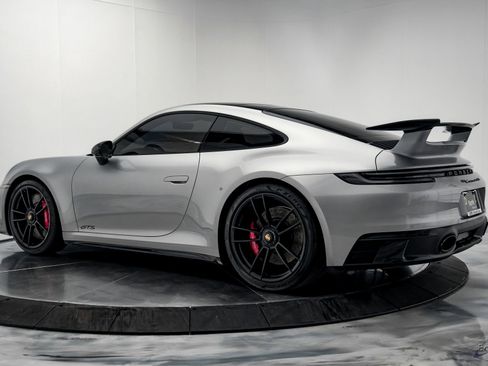 Used 2024 Porsche 911 Carrera 4 GTS AWD/4WD image 9