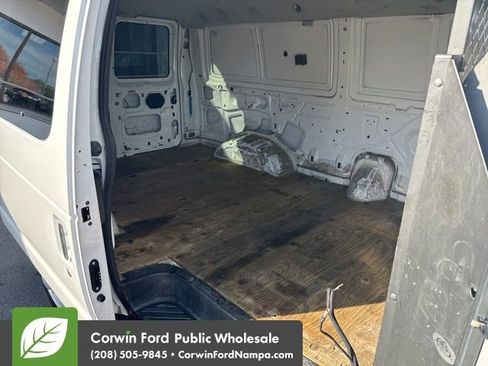 Used 2005 Ford E-250 and Econoline 250 image 28