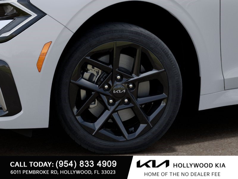 New 2027 Kia K5 LXS FWD image 9