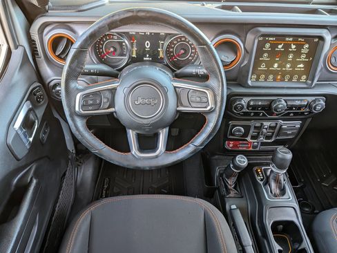 Certified 2022 Jeep Gladiator Mojave w/ LED Lighting Group image 33