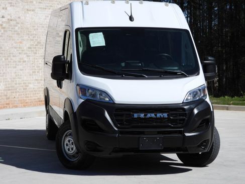 Used 2023 RAM ProMaster 2500 159 High Roof FWD image 24