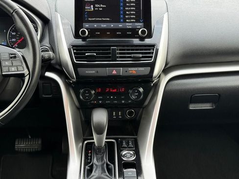 Used 2024 Mitsubishi Eclipse Cross SE AWD/4WD image 15