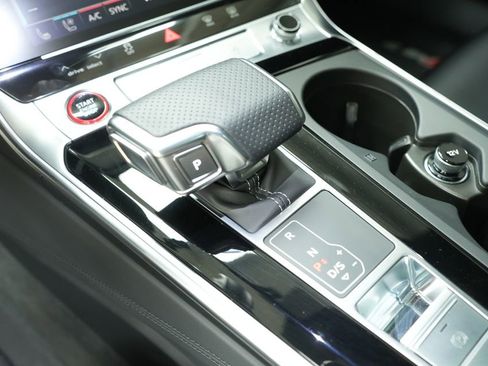 Used 2023 Audi RS 7 Sportback AWD/4WD image 17