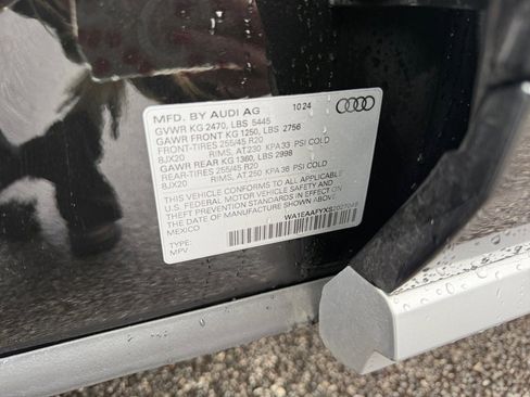 Certified 2025 Audi Q5 2.0T Premium Plus w/ Premium Plus Package image 35