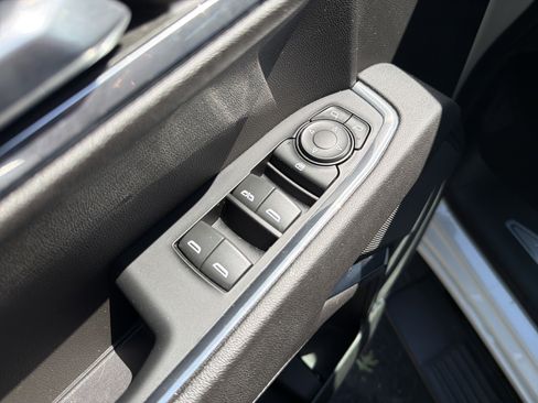 Used 2023 GMC Sierra 1500 Elevation AWD/4WD image 15