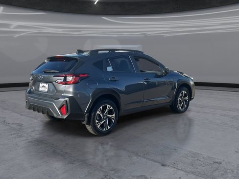 Used 2024 Subaru Crosstrek 2.0i Premium AWD/4WD image 5